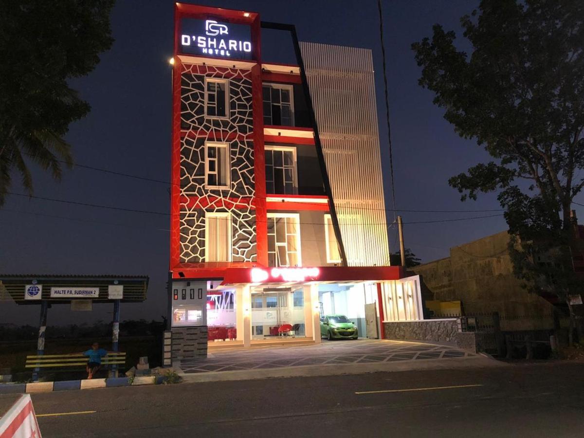 D'Shario Hotel Kepanjen Malang Kültér fotó