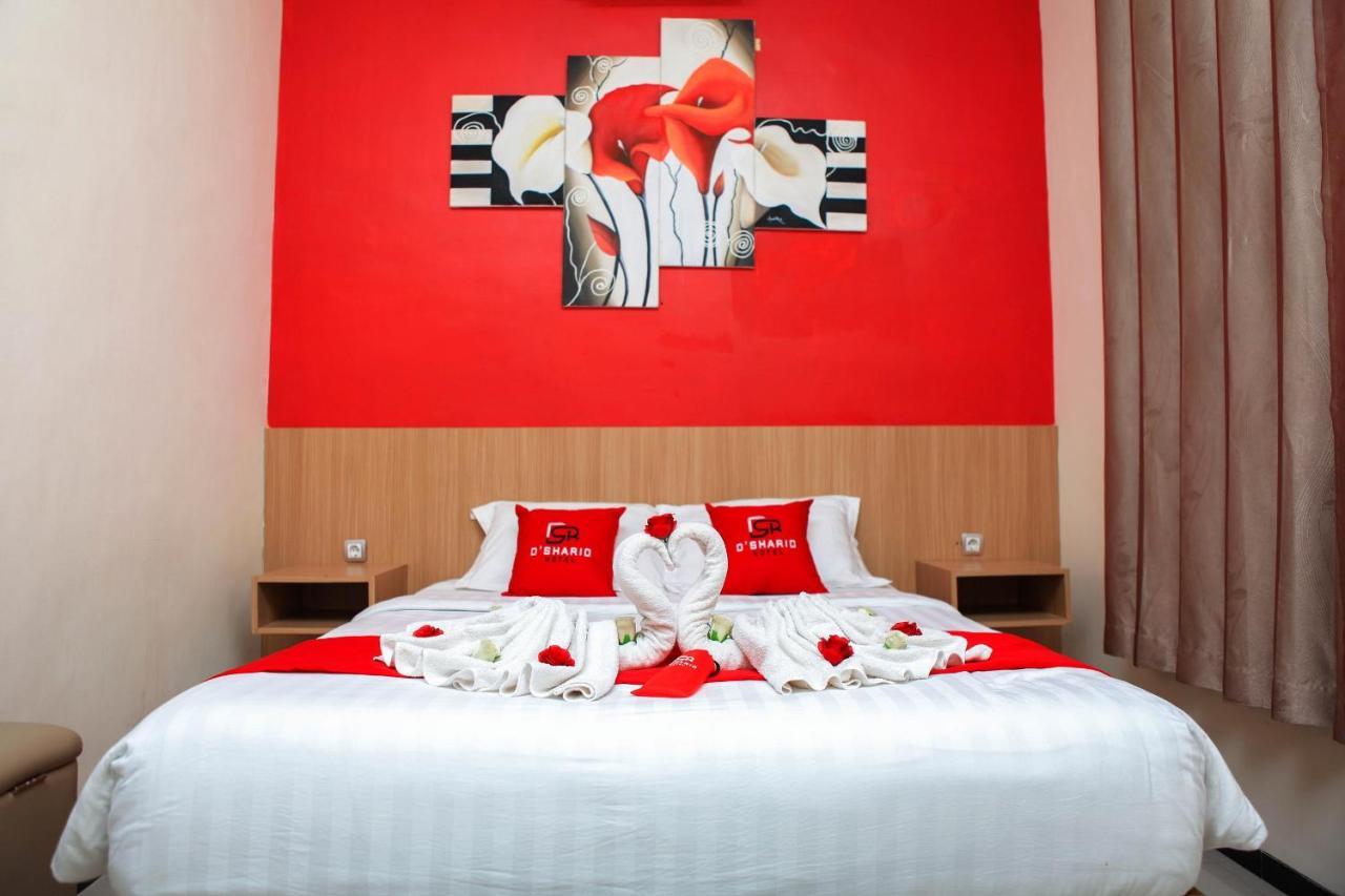 D'Shario Hotel Kepanjen Malang Kültér fotó